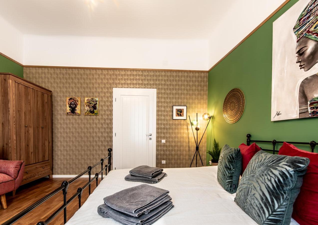 Zur Linde Apartment Sibiu Exterior photo
